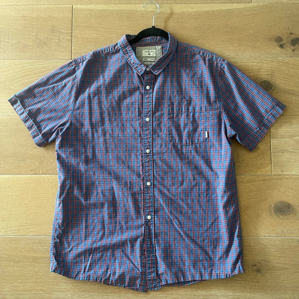 Quicksilver Men's Short Sleeve Button Down Shirt Blue Plaid Size XLarge